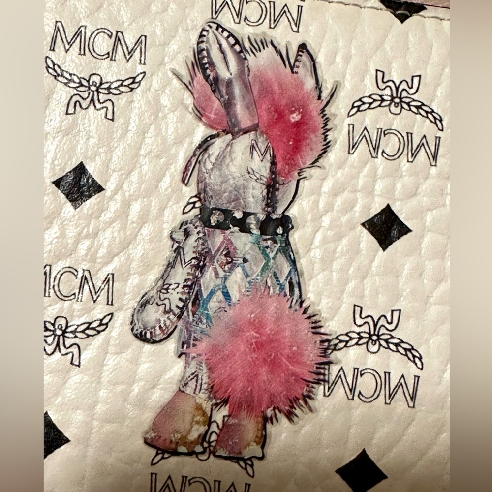 MCM Rabbit Zip Around Long Wallet - Picture 3 of 12